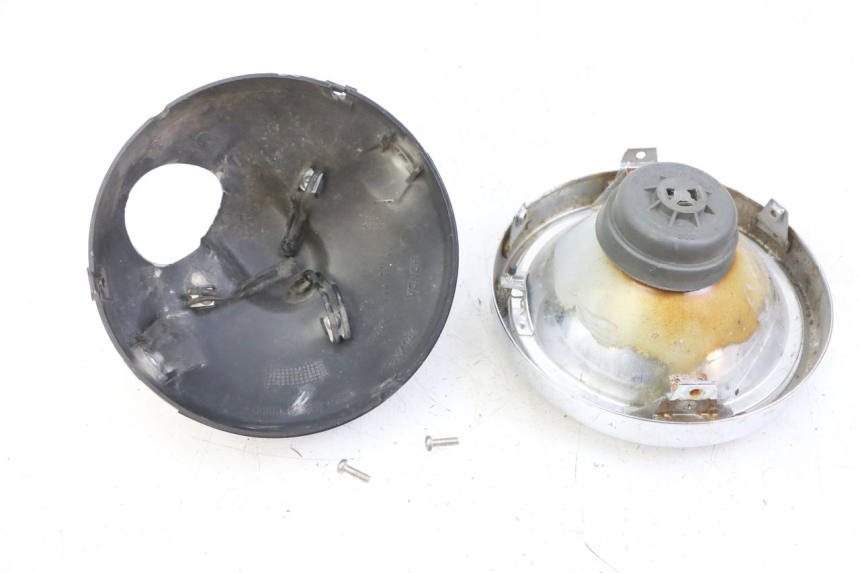 photo de FRONT HEADLIGHT HONDA CBF 500 (2004 - 2007) - Alternative perspective