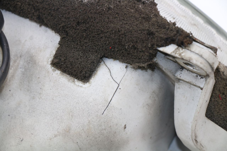 photo de HEADLIGHT HONDA CBR F 600 (1991 - 1994) - Technical close-up