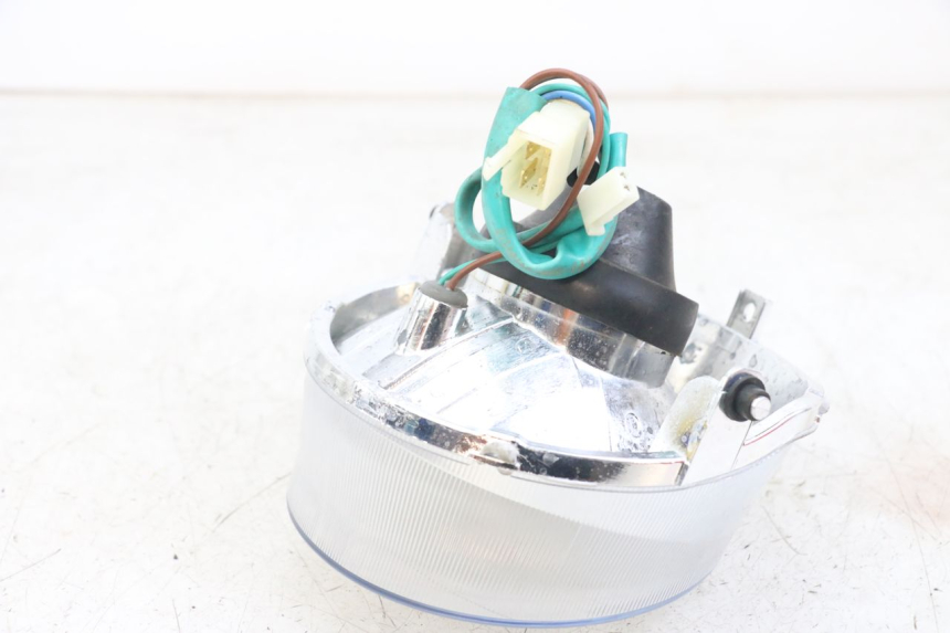 photo de FRONT HEADLIGHT SYM CROX 4T 50 (2016 - 2023) - Alternative perspective