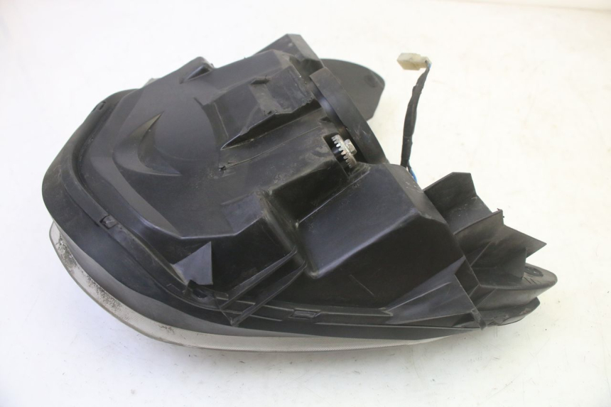 photo de HEADLIGHT YAMAHA CYGNUS X INJECTION 125 (2007 - 2013) - Checked used part