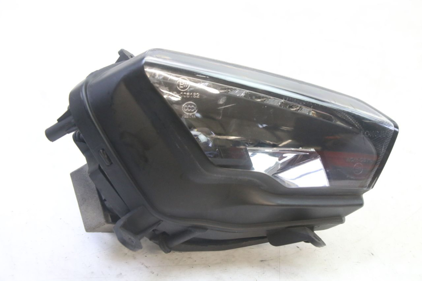 photo de RIGHT HEADLIGHT ORCAL CAVARO 4T 50 (2019 - 2023) - Component detail