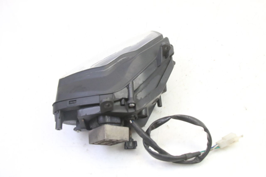 photo de RIGHT HEADLIGHT ORCAL CAVARO 4T 50 (2019 - 2023) - Alternative perspective