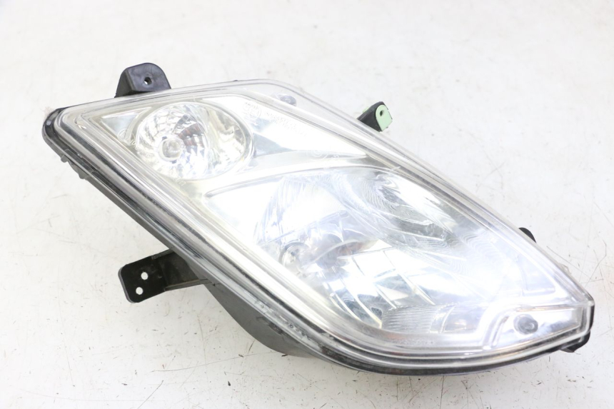 photo de RIGHT FRONT HEADLIGHT PEUGEOT CITYSTAR 50 (2013 - 2017) - Main view