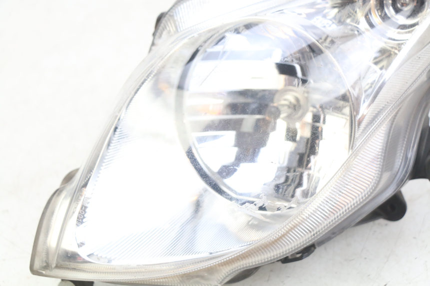 photo de RIGHT FRONT HEADLIGHT HONDA FJS SILVERWING SILVER WING 400 (2009 - 2016) - Markings and original references