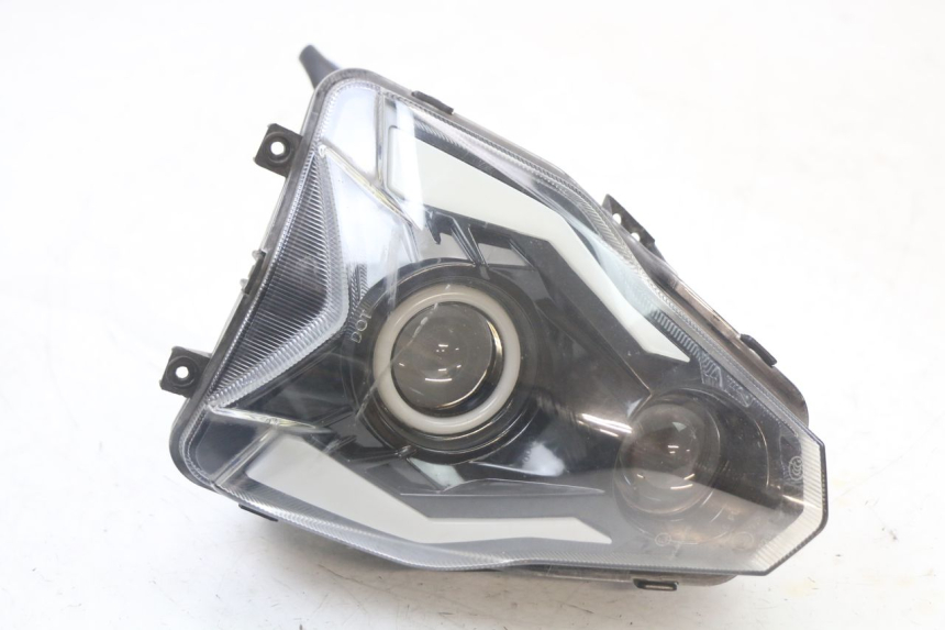 photo de HEADLIGHT EBROH BRAVO GLE 1 (2020 - 2024) - Component detail