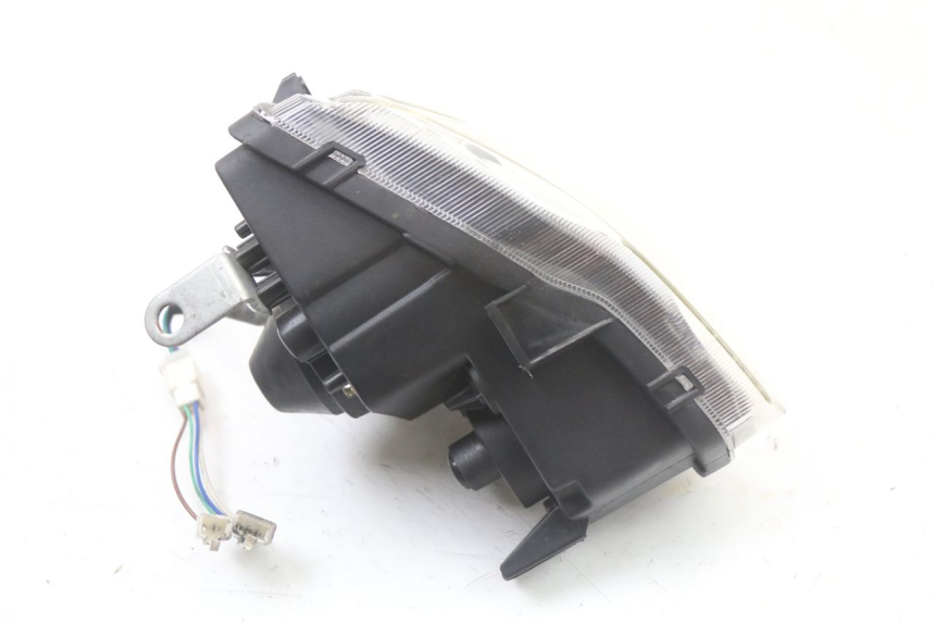 photo de HEADLIGHT EBROH BRAVO GLE 1 (2020 - 2024) - Technical close-up