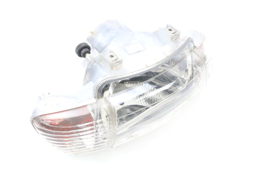photo de HEADLIGHT PEUGEOT ELYSEO 50 (1998 - 2001) - Surface and material condition