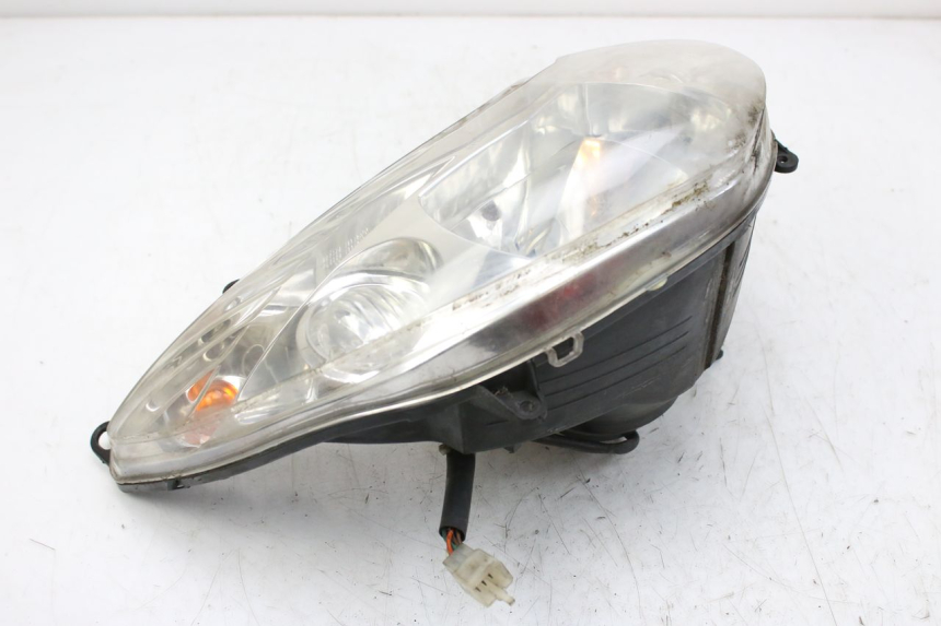 photo de FRONT HEADLIGHT PEUGEOT ELYSTAR 50 (2002 - 2014) - Alternative perspective