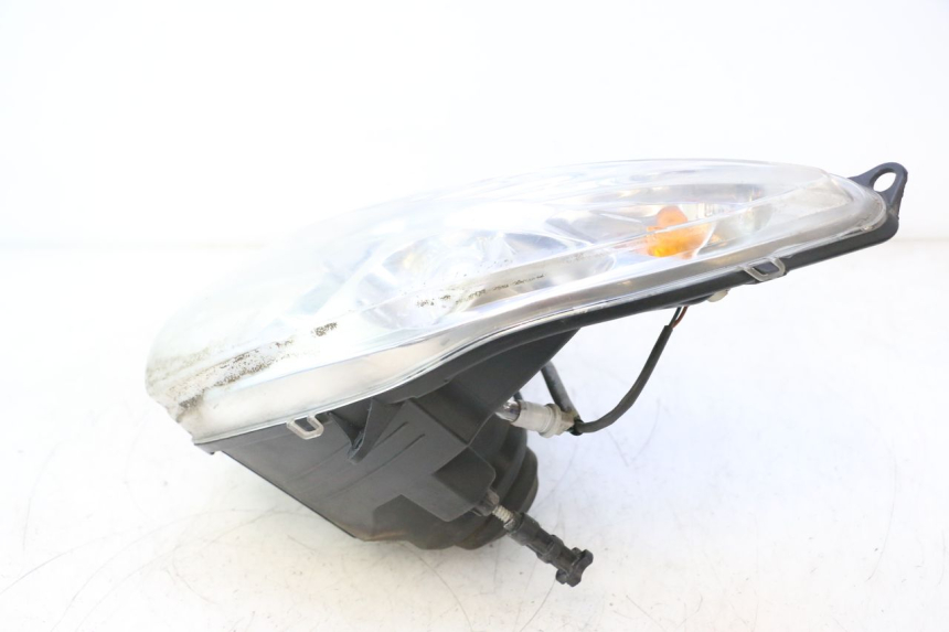 photo de FRONT HEADLIGHT PEUGEOT ELYSTAR 50 (2002 - 2014) - Additional view of the item