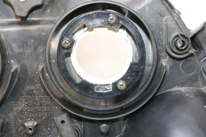 photo de HEADLIGHT KEEWAY F-ACT FACT EVO 50 (2020 - 2026) - Focus on structure
