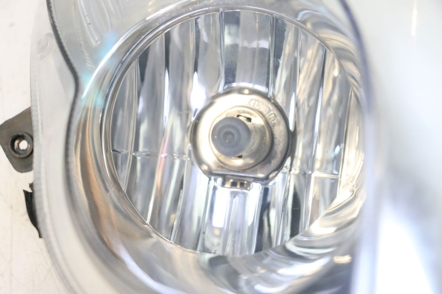 photo de HEADLIGHT KEEWAY F-ACT FACT EVO 50 (2020 - 2026) - Technical close-up