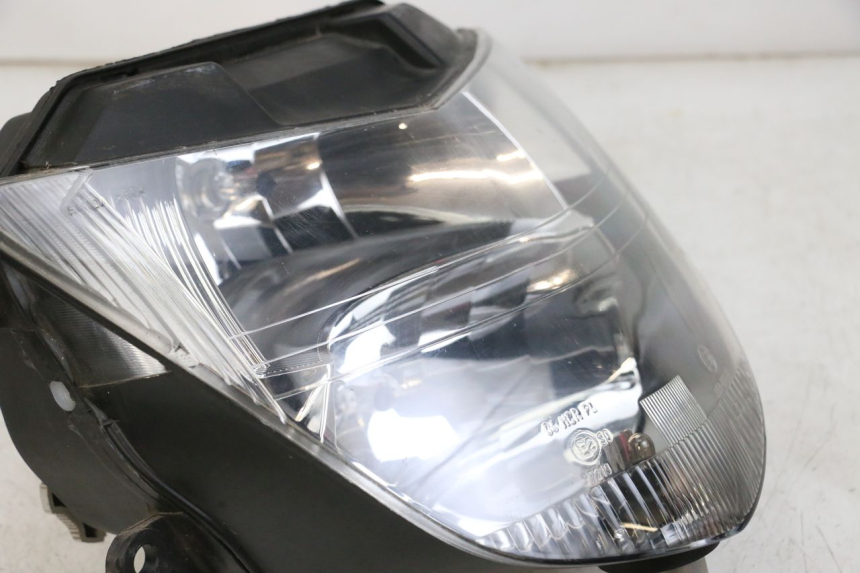 photo de FRONT HEADLIGHT HONDA FES PANTHEON 2T 125 (1998 - 2002) - Product overview