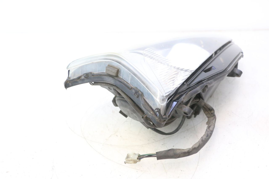 photo de FRONT HEADLIGHT HONDA FES PANTHEON 125 (2003 - 2007) - High-resolution close-up
