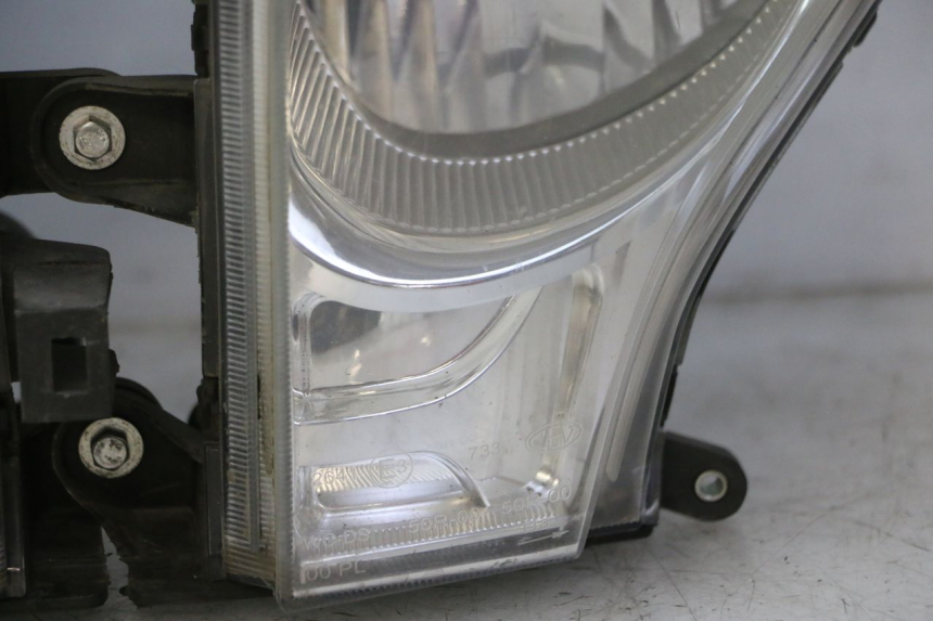 photo de FRONT HEADLIGHT HONDA FES S-WING SWING ABS 125 (2007 - 2015) - Supplementary product photo