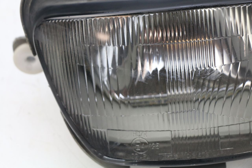 photo de FRONT HEADLIGHT YAMAHA FJ 3CX 1200 (1986 - 1996) - Alternative perspective