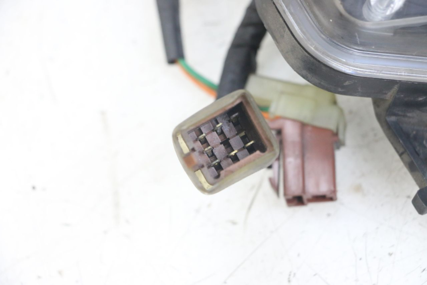 photo de HEADLIGHT HONDA FJS SILVERWING SILVER WING 600 (2001 - 2010) - Additional view of the item