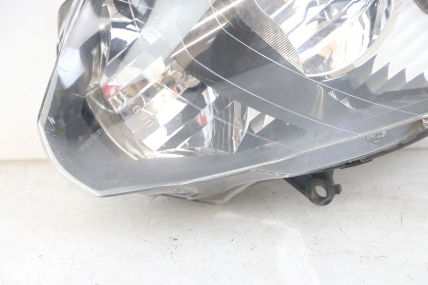 photo de HEADLIGHT HONDA FJS SILVERWING SILVER WING 600 (2001 - 2010) - Detailed visual inspection