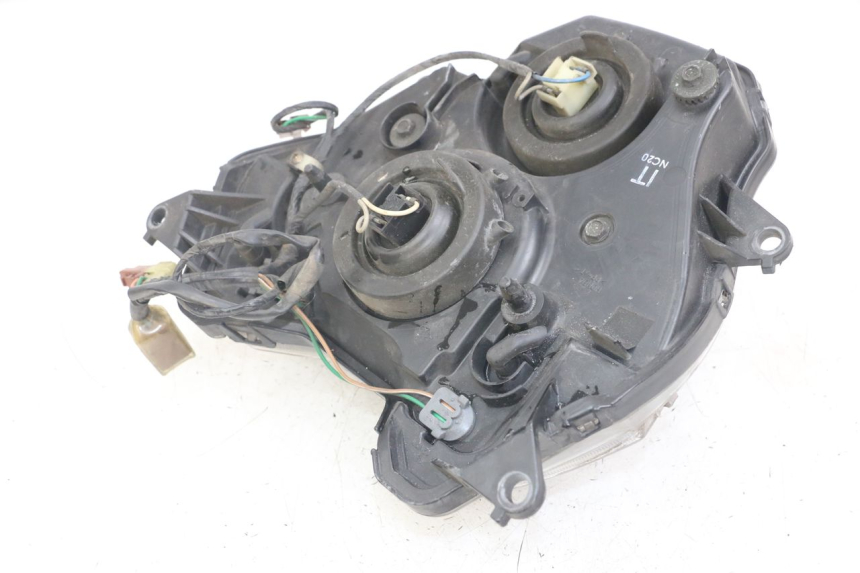 photo de HEADLIGHT HONDA FJS SILVERWING SILVER WING 600 (2001 - 2010) - Alternative perspective