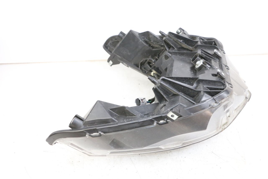 photo de HEADLIGHT HONDA FORZA 125 (2015 - 2016) - Checked used part