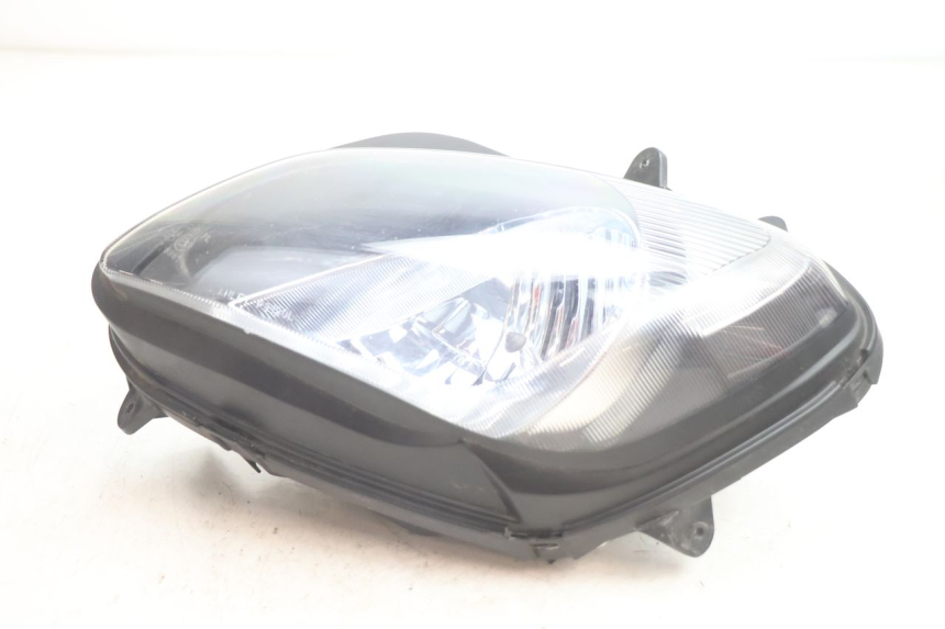 photo de LEFT HEADLIGHT SUZUKI BURGMAN EXECUTIVE ABS 650 (2006 - 2012) - Technical close-up