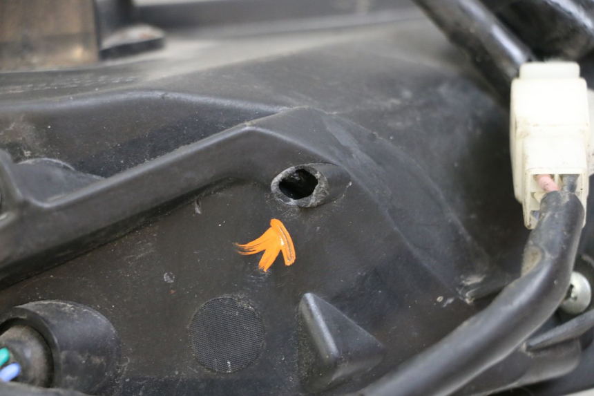 photo de LEFT HEADLIGHT NECO GPX LC 2T 50 (2014 - 2018) - Technical close-up