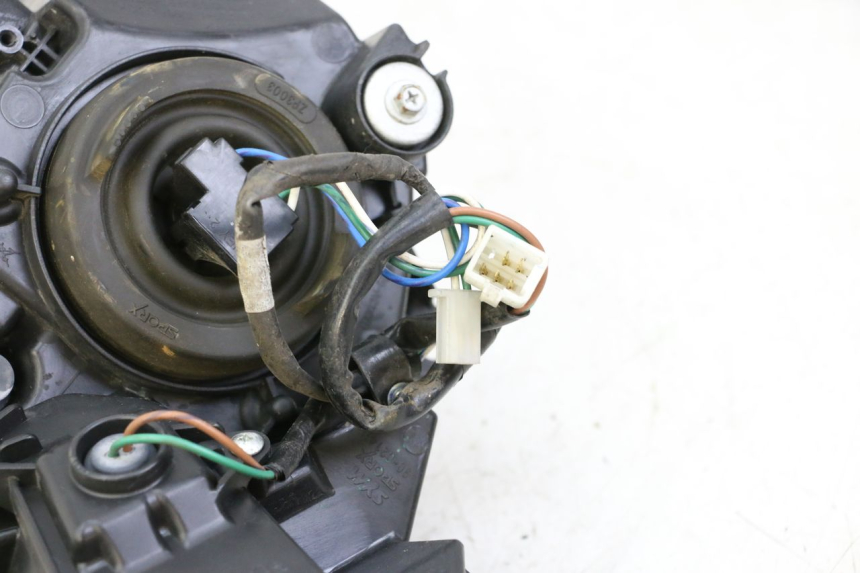 photo de LEFT HEADLIGHT SYM JOYMAX 125 (2010 - 2017) - Zoom on usage condition