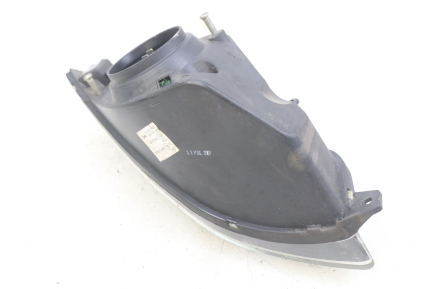 photo de LEFT FRONT HEADLIGHT GILERA NEXUS 125 (2007 - 2009) - Surface and material condition