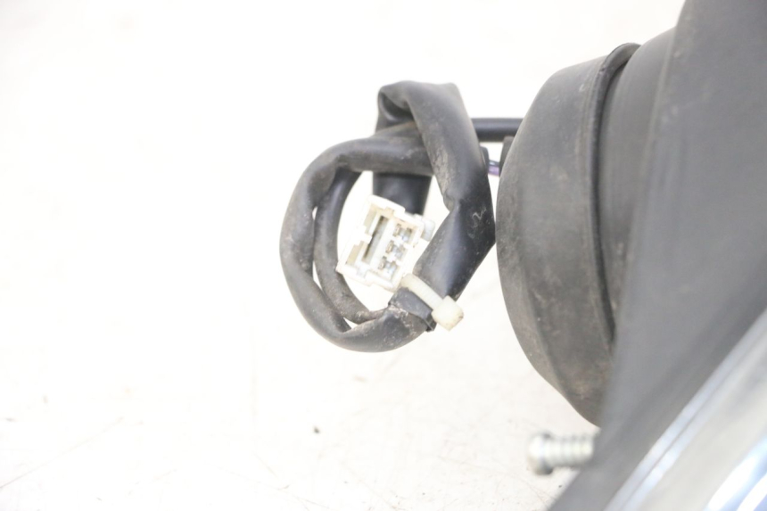 photo de LEFT FRONT HEADLIGHT GILERA NEXUS 125 (2009 - 2013) - Component detail