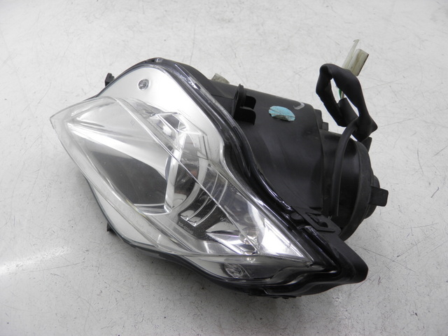 photo de LEFT HEADLIGHT PEUGEOT GEOPOLIS 250 (2006 - 2008) - Component detail