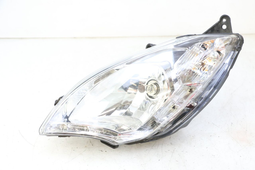 photo de LEFT HEADLIGHT PEUGEOT SATELIS 125 (2013 - 2018) - Main view