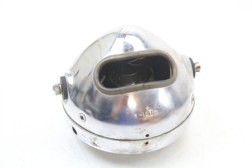 photo de HEADLIGHT SUZUKI GN 125 (1997 - 2000) - Technical close-up