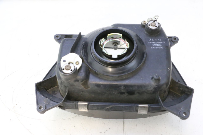 photo de HEADLIGHT KAWASAKI GPX F ZX750F 750 (1986 - 1990) - Surface and material condition