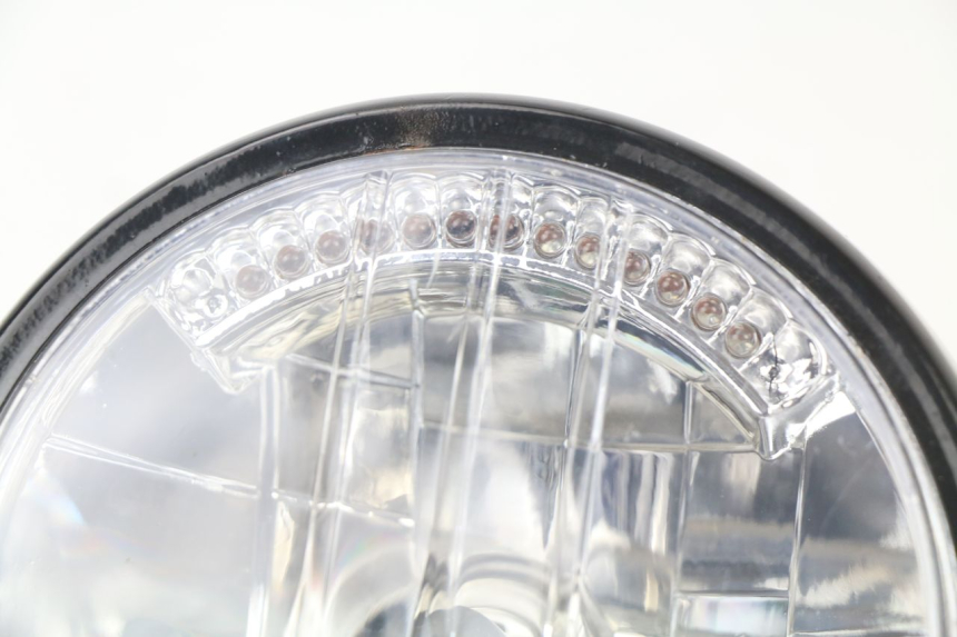 photo de HEADLIGHT SUZUKI GSF N BANDIT 600 (1996 - 1999) - Distinctive features