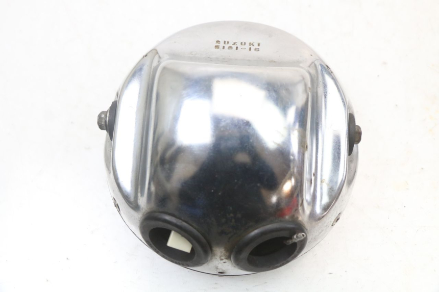 photo de HEADLIGHT SUZUKI GSX E 250 (1982 - 1983) - Alternative perspective