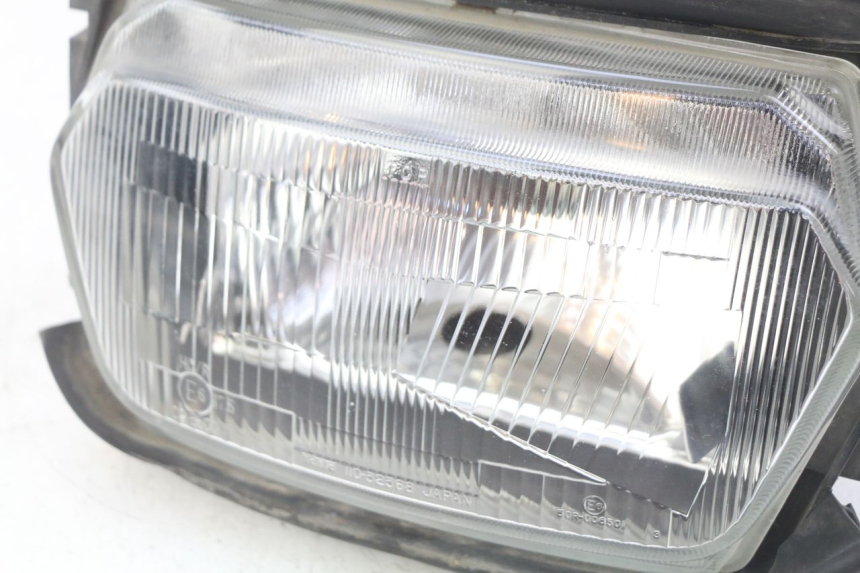 photo de HEADLIGHT SUZUKI GSX F GSXF 750 (1988 - 1998) - Component detail