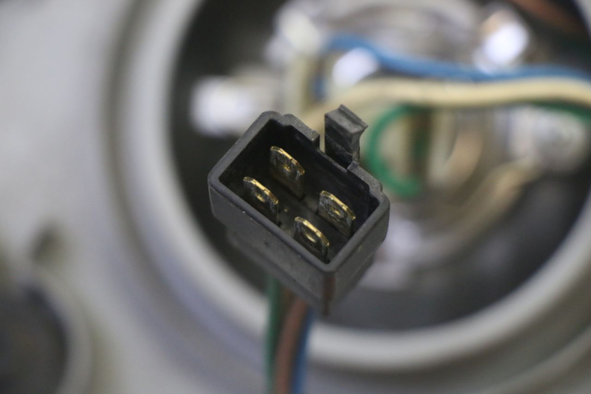 photo de HEADLIGHT DAELIM HISTORY 125 (2001 - 2002) - Checked used part