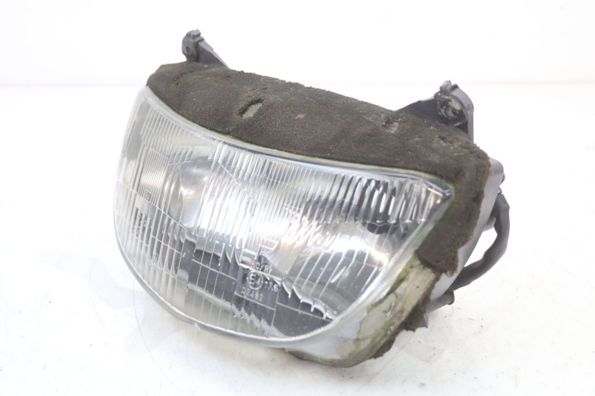 photo de HEADLIGHT HONDA CBR F 1000 (1993 - 1996) - Alternative perspective