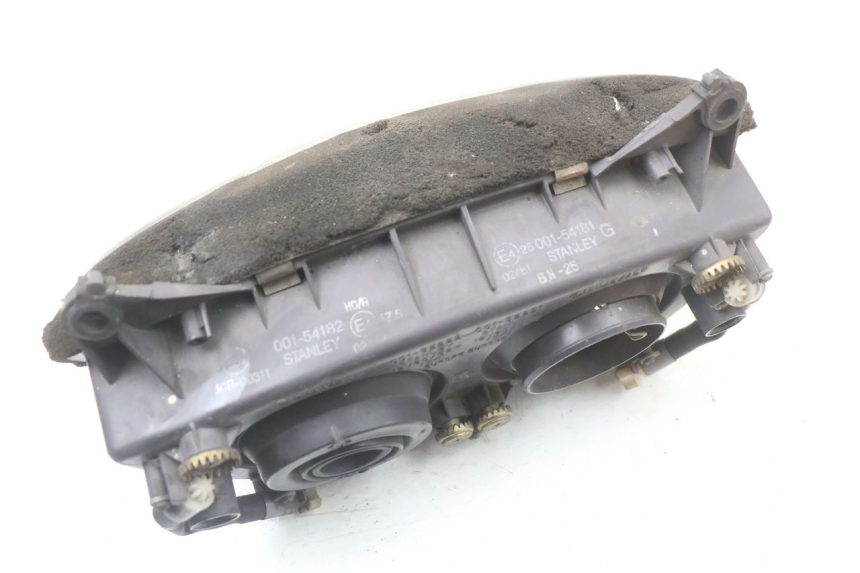 photo de HEADLIGHT HONDA CBR F 1000 (1993 - 1996) - Markings and original references