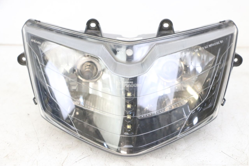 photo de HEADLIGHT PIAGGIO IE MP3 YOURBAN 300 (2011 - 2016) - Main view
