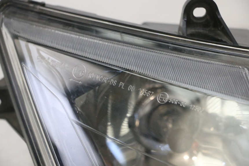photo de HEADLIGHT PIAGGIO IE MP3 YOURBAN 300 (2011 - 2016) - Distinctive features