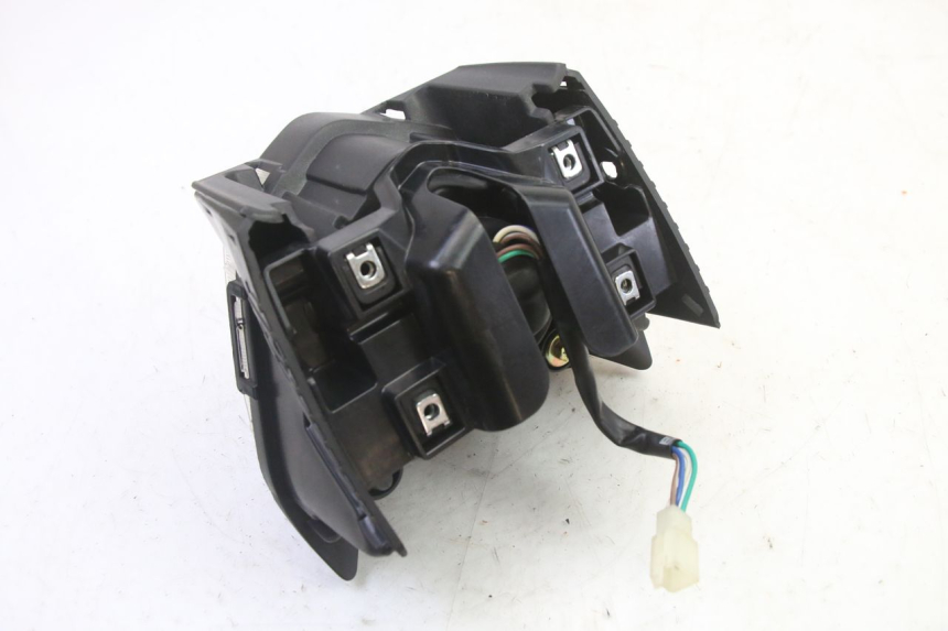 photo de HEADLIGHT KIDEN KD125-G 125 (2018 - 2022) - Fixing points details