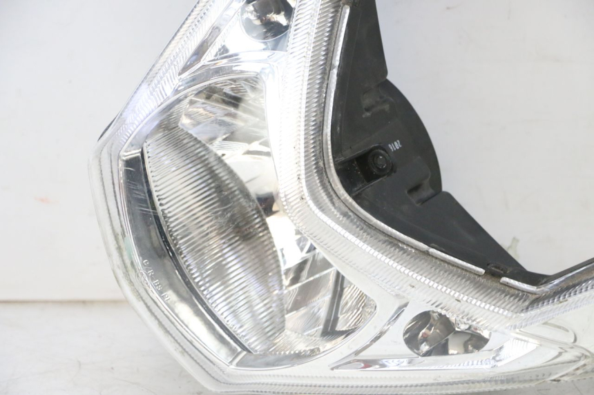 photo de FRONT HEADLIGHT PEUGEOT KISBEE 2T 50 (2010 - 2017) - Spare part profile view