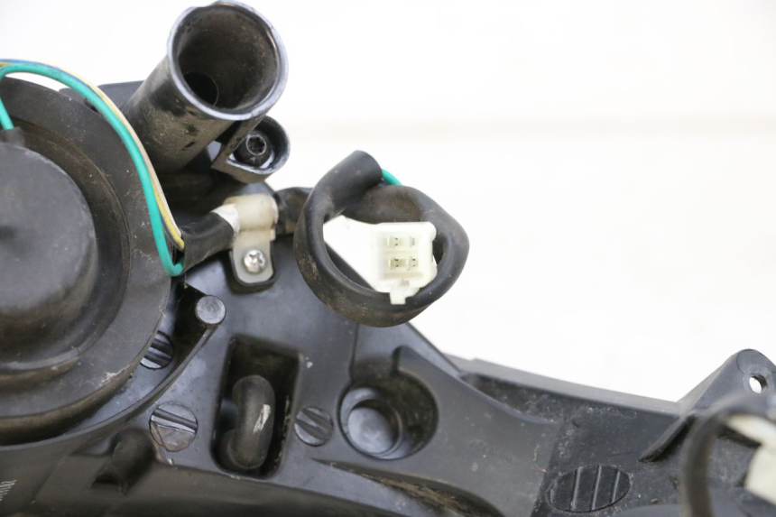 photo de FRONT HEADLIGHT PEUGEOT KISBEE 2T 50 (2010 - 2017) - Product overview