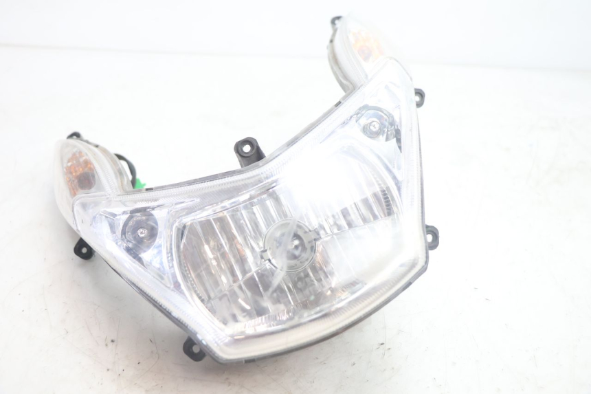 photo de FRONT HEADLIGHT PEUGEOT KISBEE 2T 50 (2010 - 2017) - Component detail