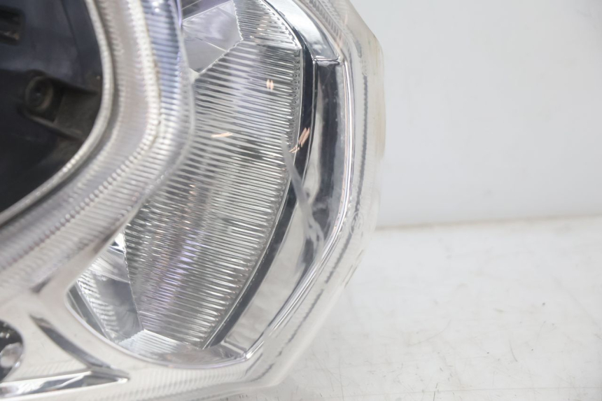photo de FRONT HEADLIGHT PEUGEOT KISBEE 2T 50 (2010 - 2017) - Product overview