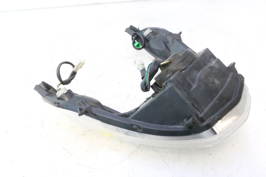 photo de FRONT HEADLIGHT PEUGEOT KISBEE 2T 50 (2010 - 2017) - Detailed visual inspection