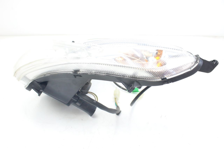 photo de FRONT HEADLIGHT PEUGEOT KISBEE 4T 50 (2010 - 2017) - Fixing points details