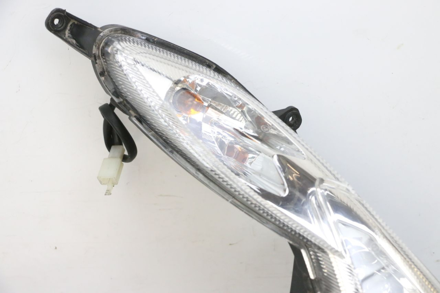 photo de FRONT HEADLIGHT PEUGEOT KISBEE 4T 50 (2010 - 2017) - Spare part profile view