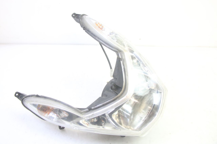 photo de FRONT HEADLIGHT PEUGEOT KISBEE 4T 50 (2010 - 2017) - Technical close-up