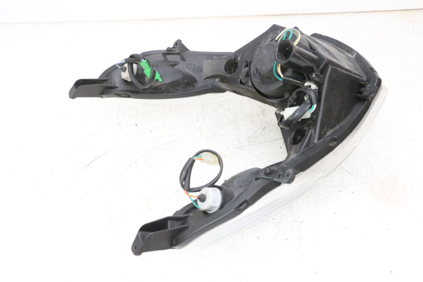 photo de FRONT HEADLIGHT PEUGEOT KISBEE 4T 50 (2010 - 2017) - Product overview